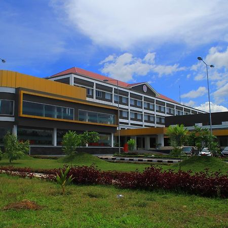 Sutanraja Hotel Kotamobagu 外观 照片