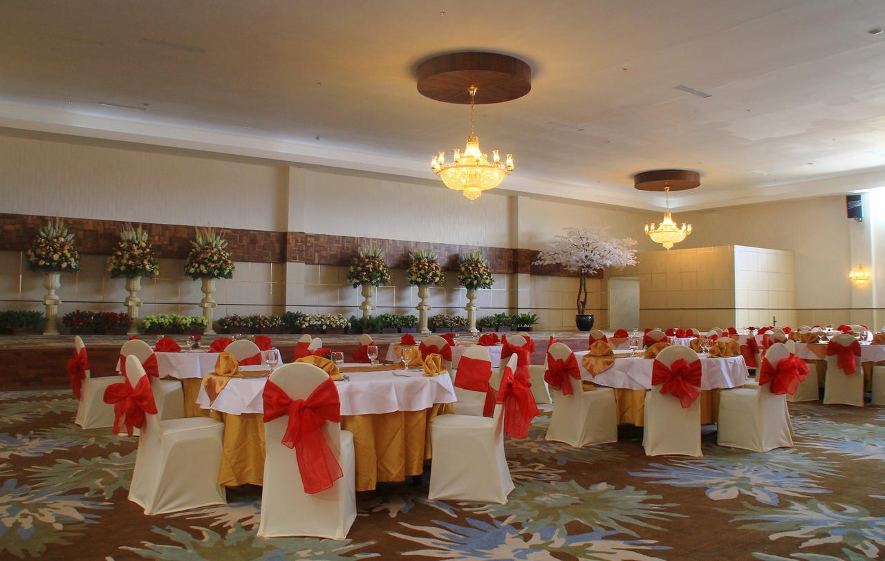 Sutanraja Hotel Kotamobagu 外观 照片